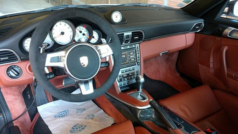 Volant sportdesign 997 turbo tiptronic